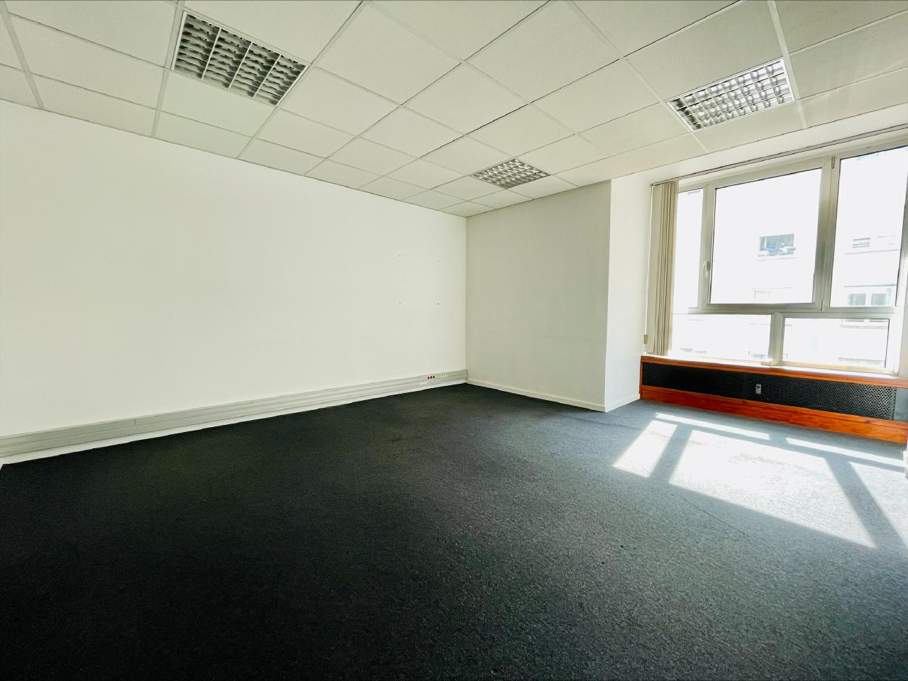 Bureau Strasbourg 193m² Location bureau Strasbourg Bas-Rhin OLBUR2313410 3